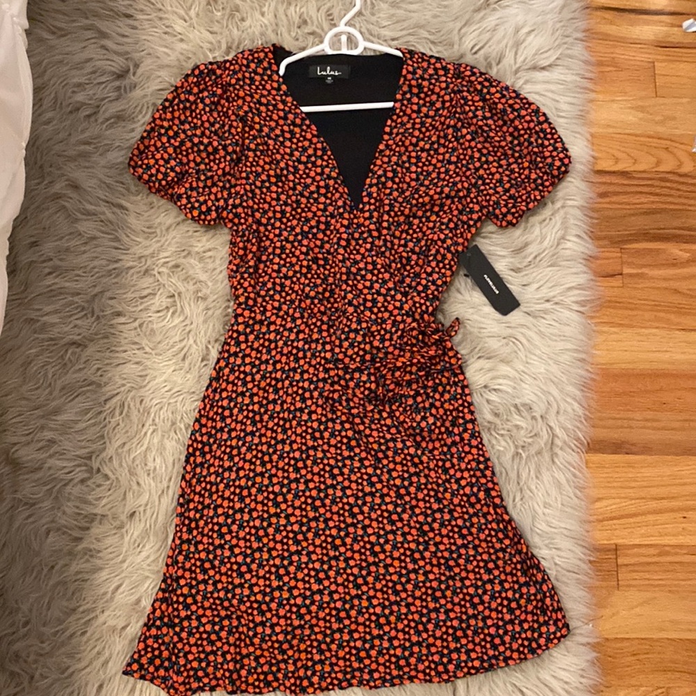 Lulus rose v-neck skater dress